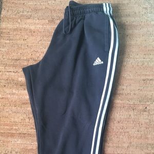 Adidas essential fleece joggers